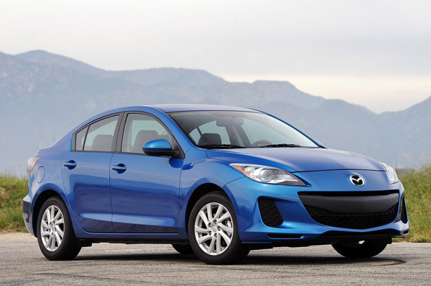2013-mazda3-628.jpg