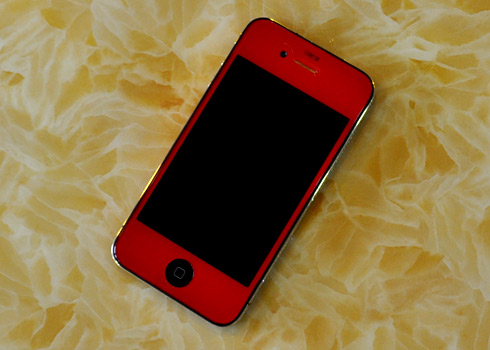 iphone-4-deep-red-with-diamond.jpg