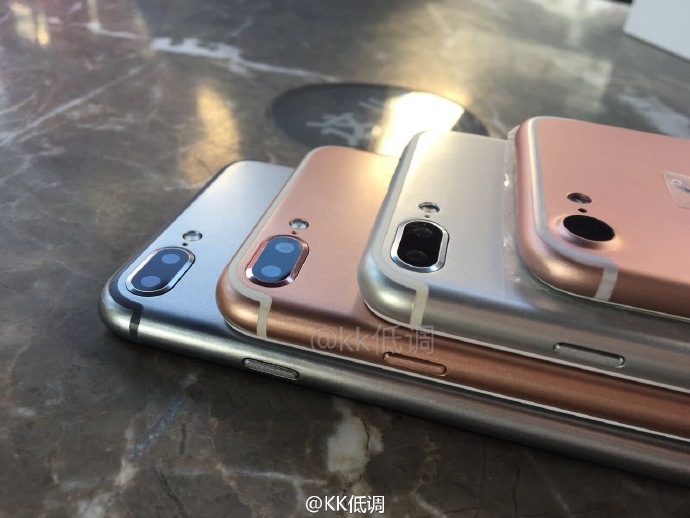 iPhone-7-Plus-dual-cameras.jpg