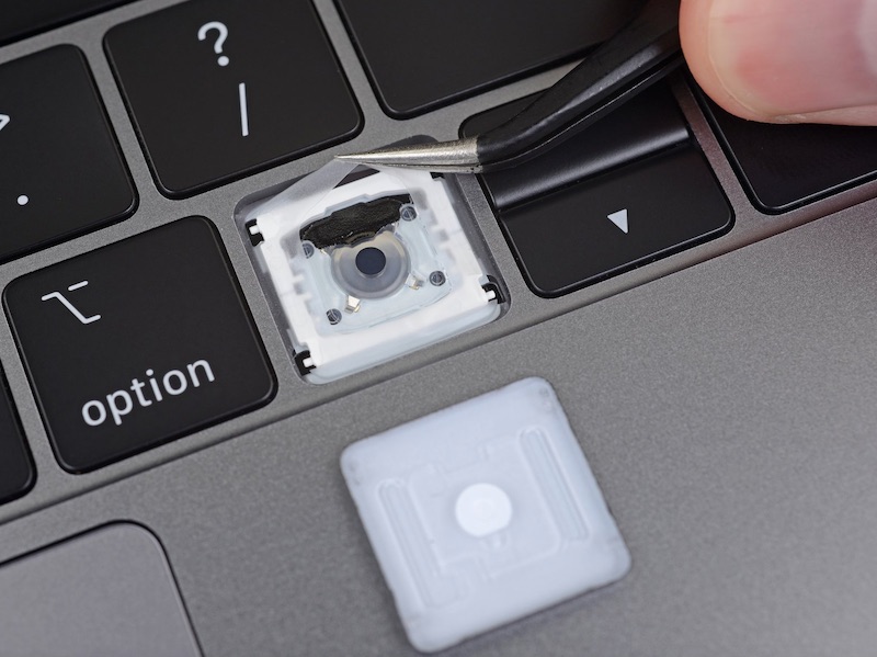 ifixit-base-2019-13-inch-macbook-pro-keyboard.jpg