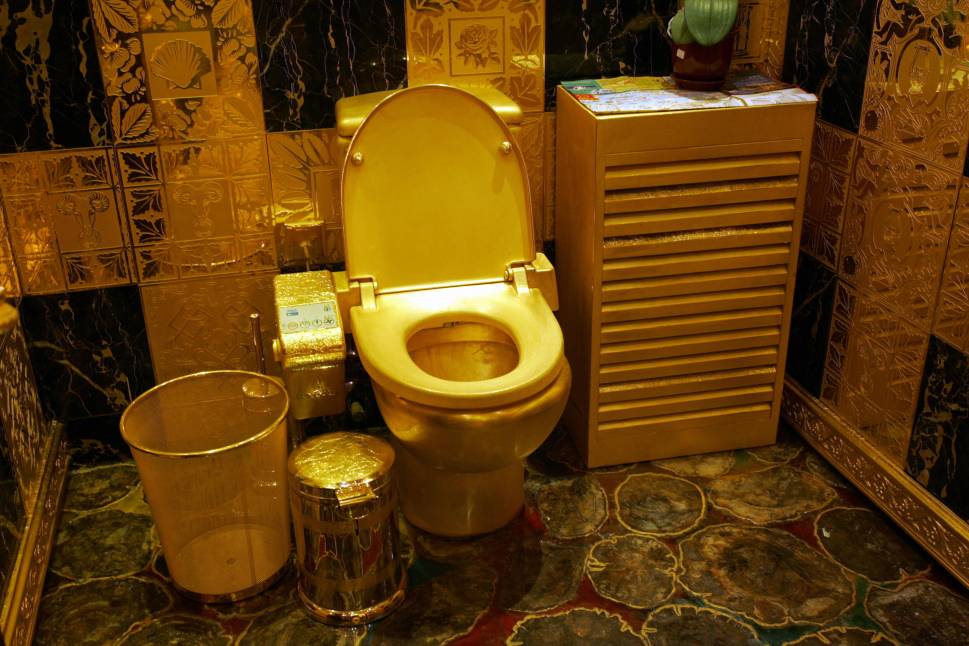 tuhao-bathroom.jpg