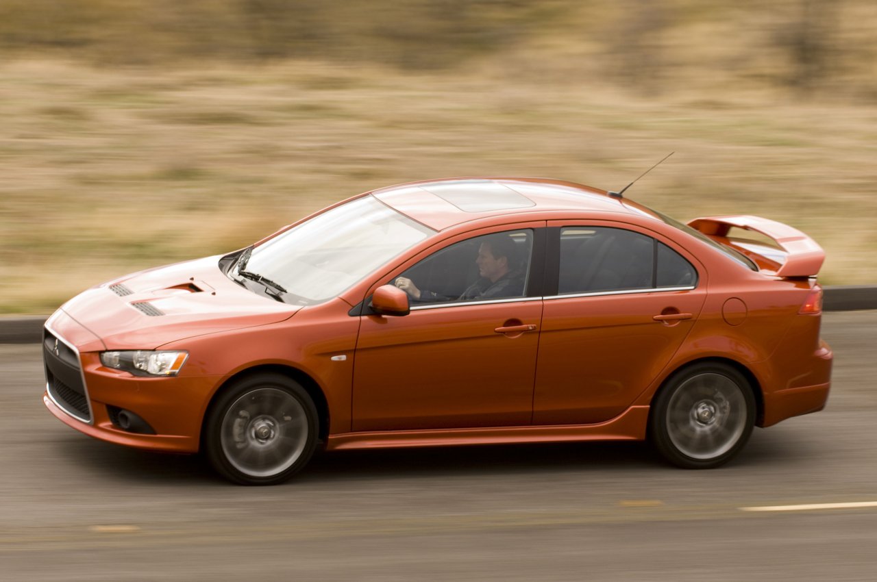 2009_mitsubishi_lancer_ralliart.jpg