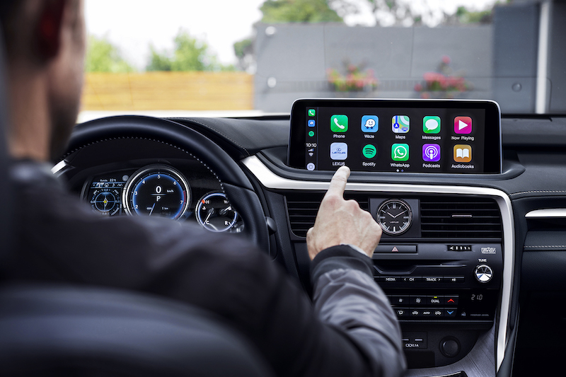 2020-lexus-rx-carplay.jpg