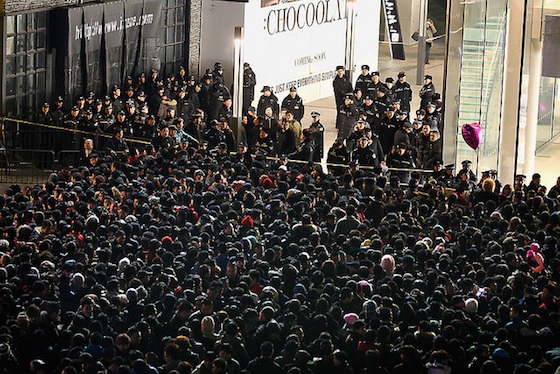 police_iphone_4s_sanlitun.jpg