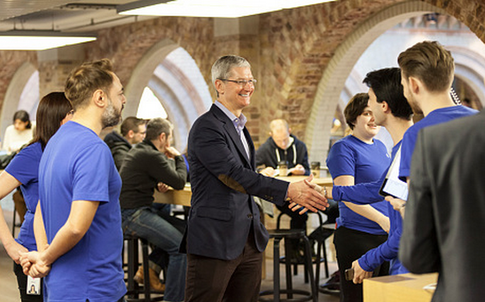 Tim-Cook-Convent-Garden-London.png