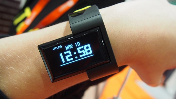 Atlas-wristband-640-screen.jpg