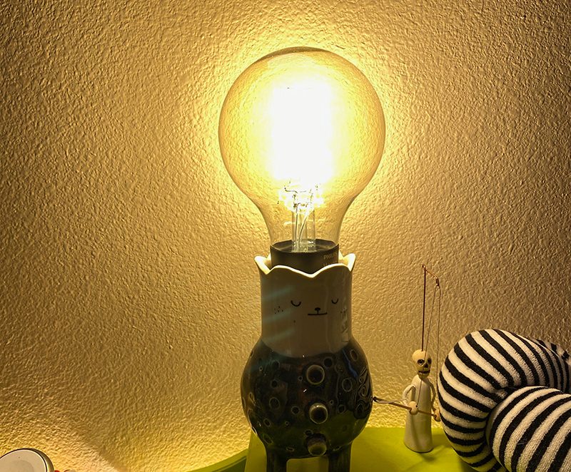 huefilamentmaxbrightness-800x662.jpg