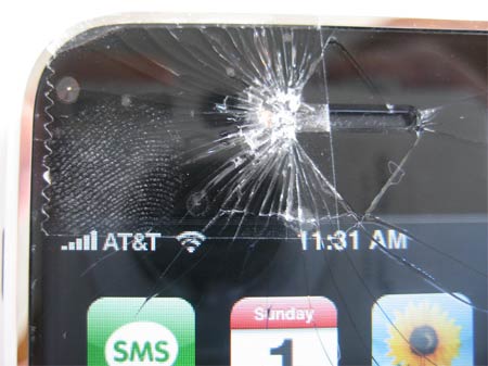 broken-iphone.jpg