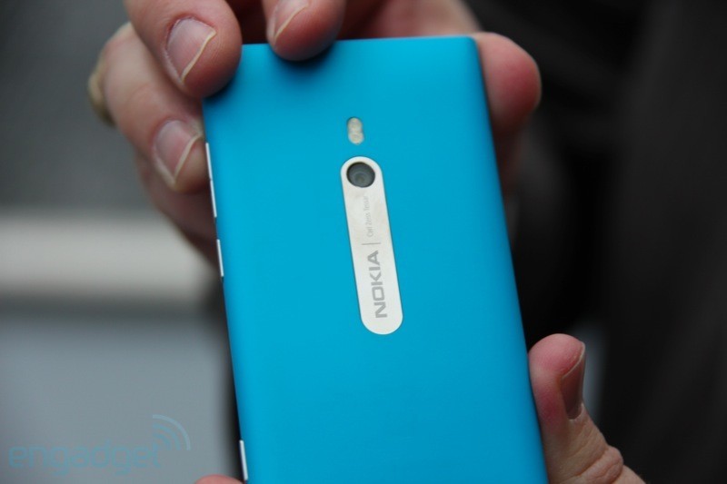 nokia800016.jpg