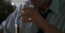 1w8njYsjAwIa4.gif