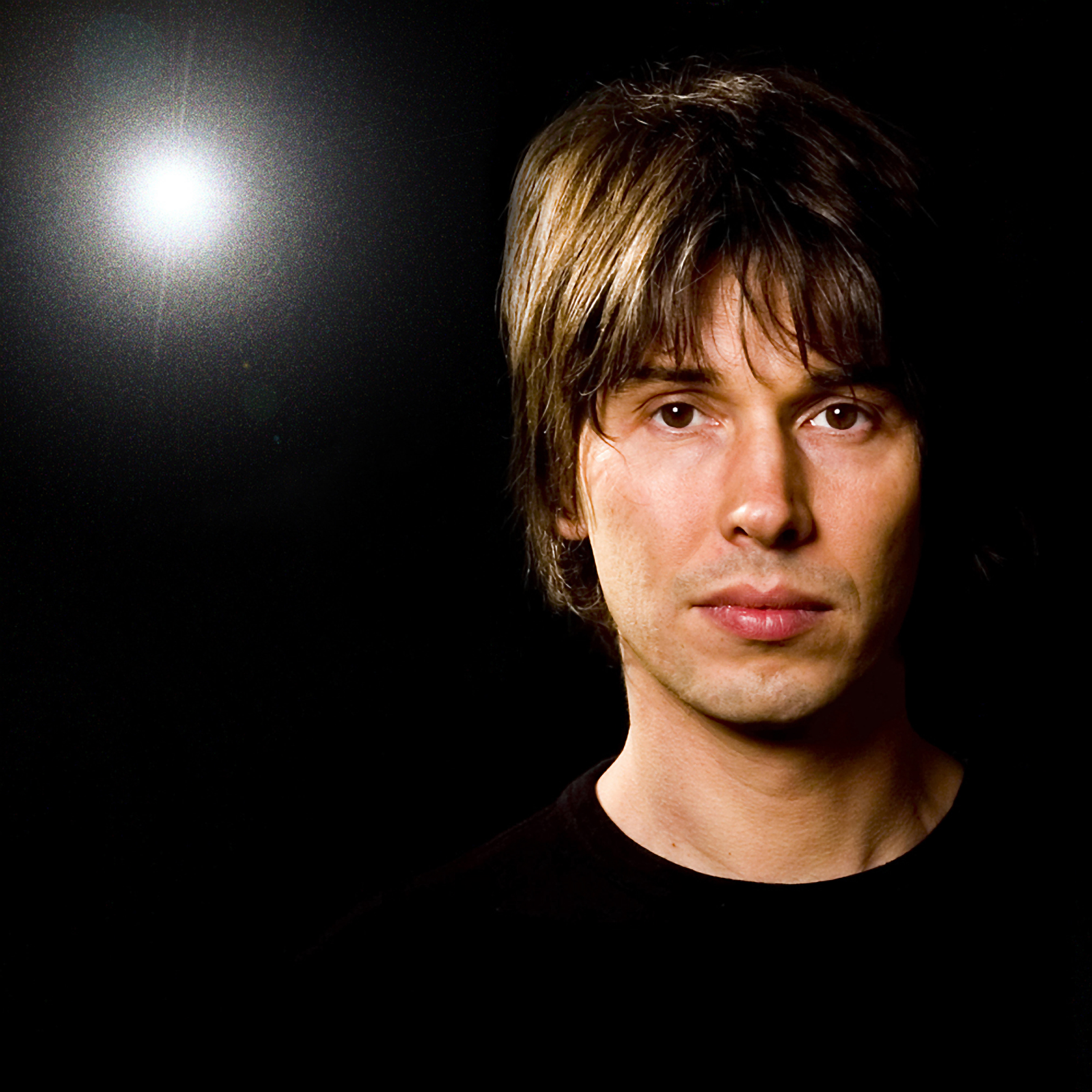 DrBrianCox_03.jpg