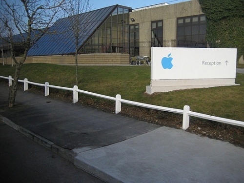 77647-500.jpg