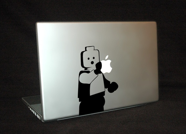 minifig-macbook.jpg