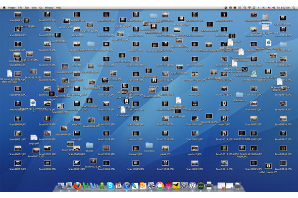 messy-desktop-590jd092410.jpg
