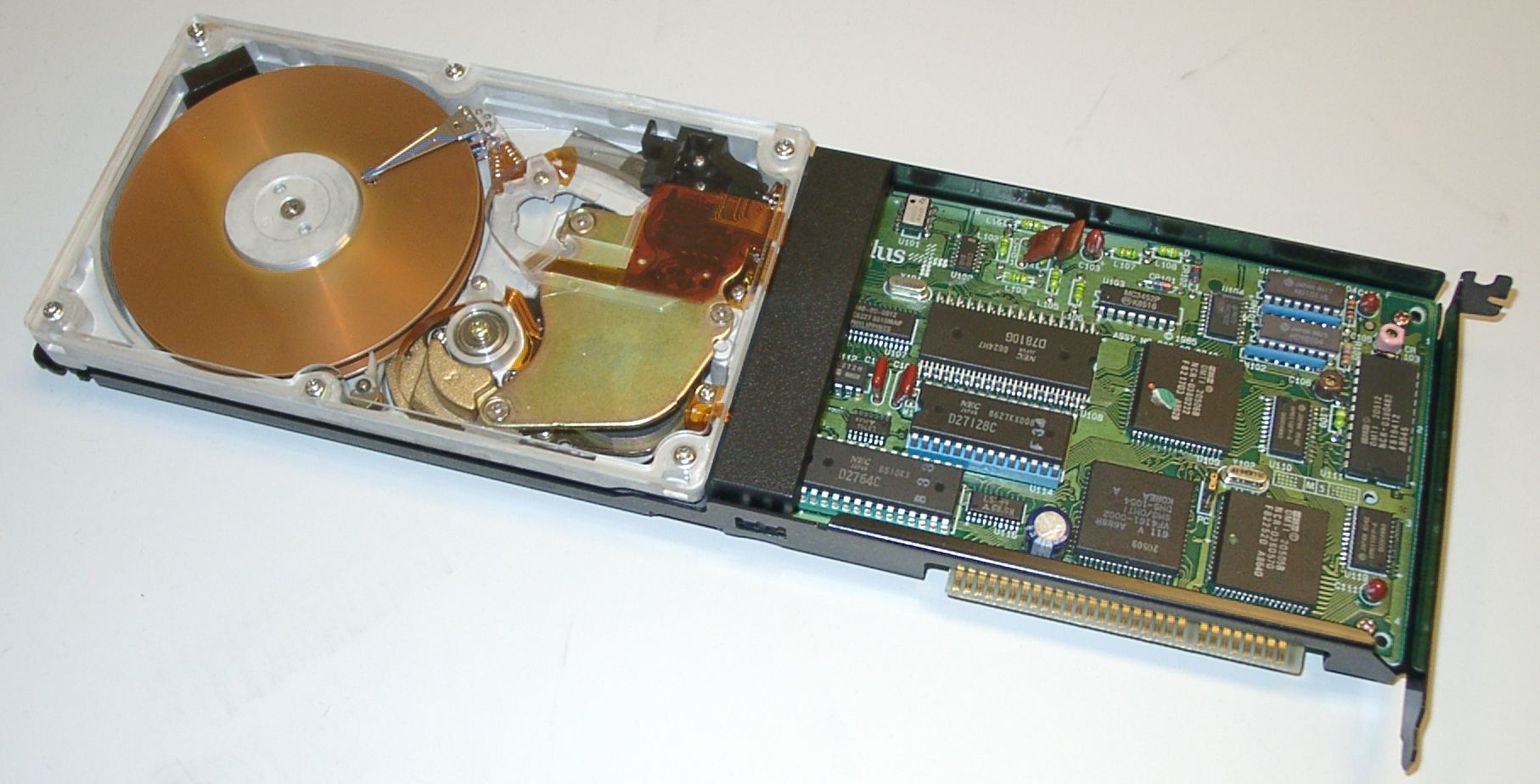 Plus_Hardcard_20_with_plexiglass_cover.JPG