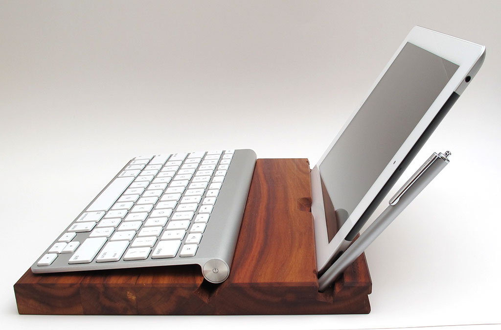 Клавиатура magic keyboard ipad pro. Apple Wireless Keyboard для IPAD. Apple Magic Keyboard для айпад. Айпад Эйр с клавиатурой. Складная клавиатура для IPAD Pro.