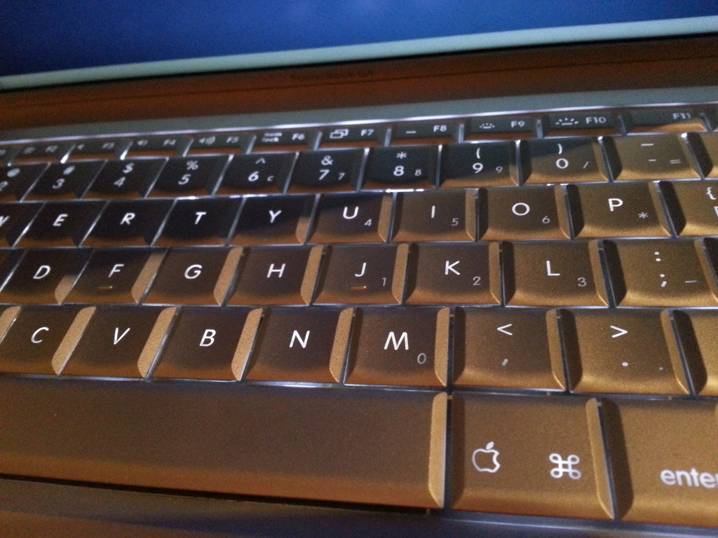 lubuntu_1310_powerbook_keyboard.jpg