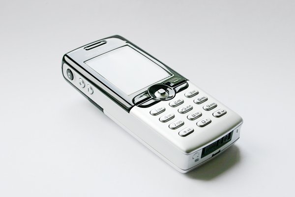 t610-mobile-phone.jpg