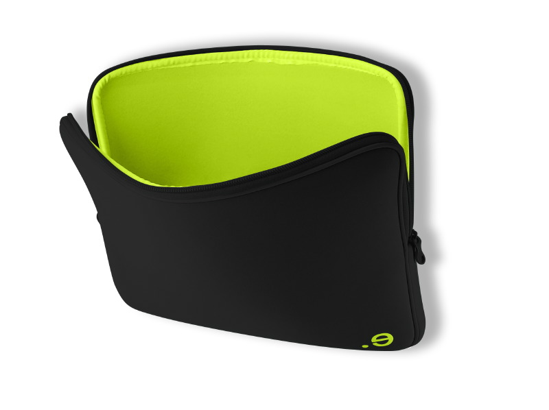 LArobe-blackwasabi-opentop.JPG