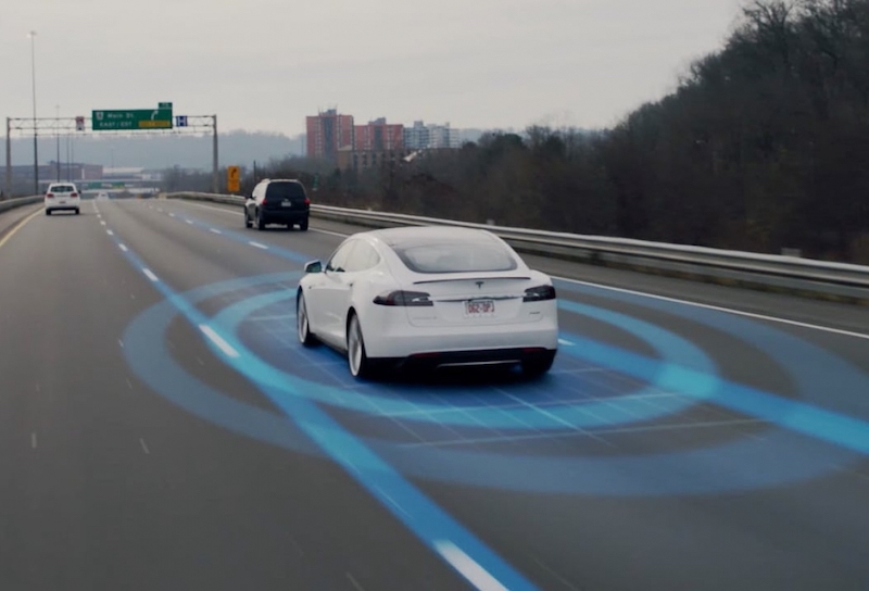 tesla-autopilot.jpg