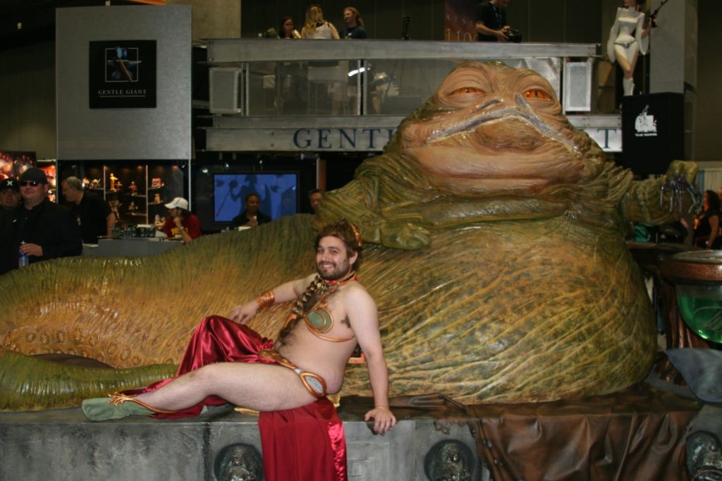 Slave_Leia_guy.jpg