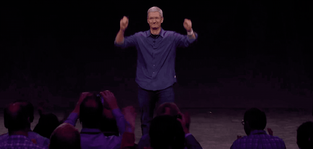 tim-cheering.gif