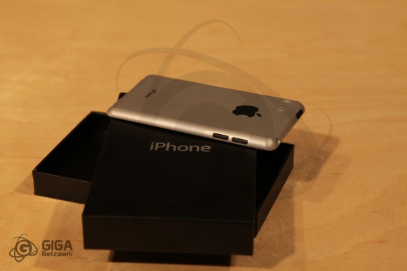 iphone-5-mockup-back-580x386.jpg