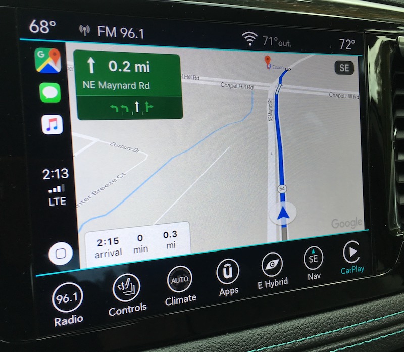 pacifica_carplay_google_maps.jpg