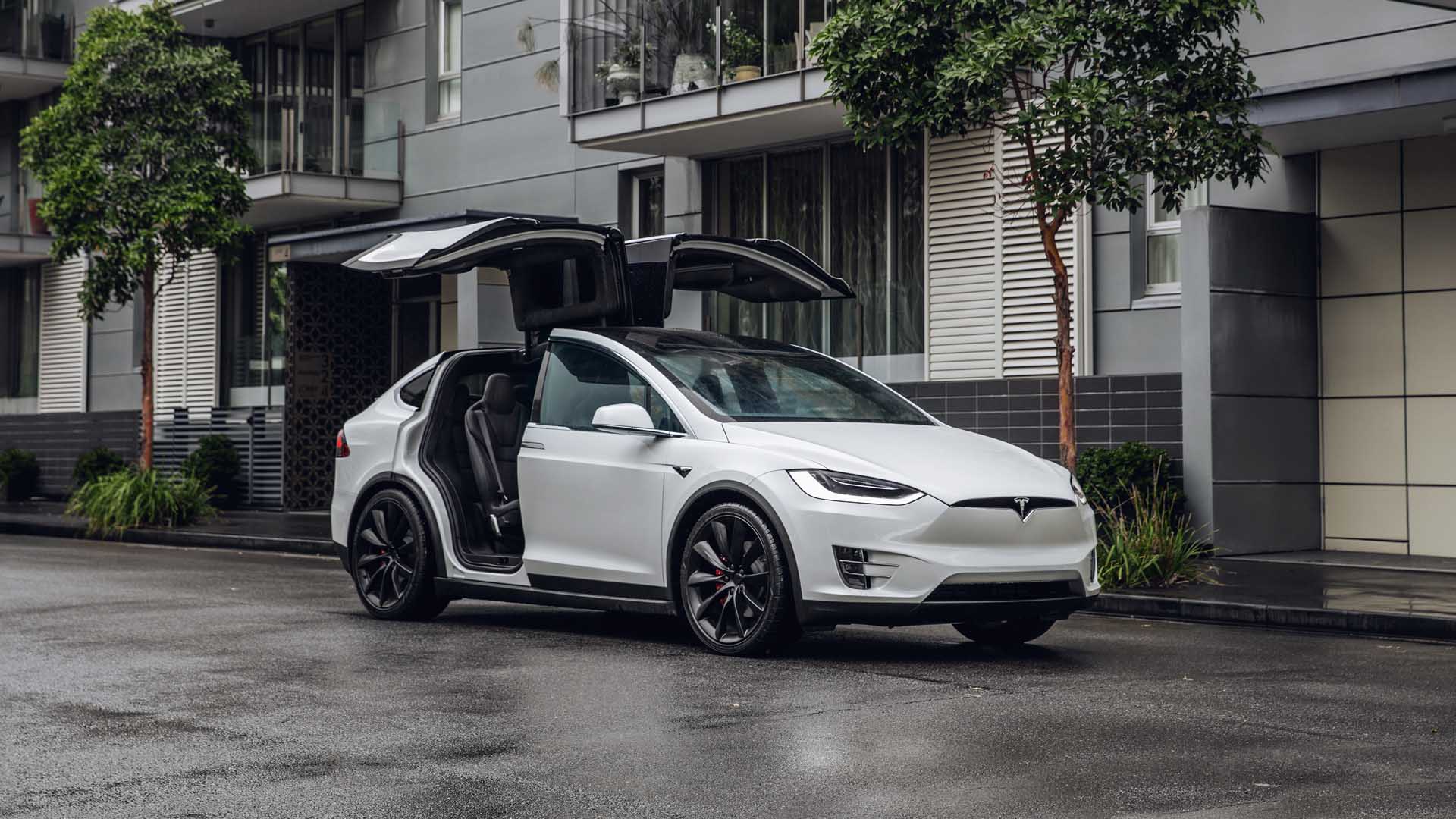 www.greencarreports.com