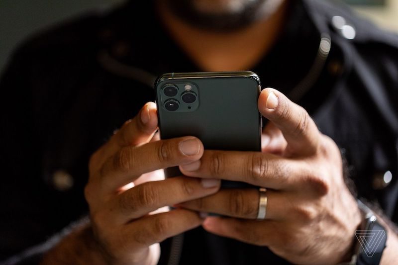 iphone-11-pro-hands-on-800x533.jpg