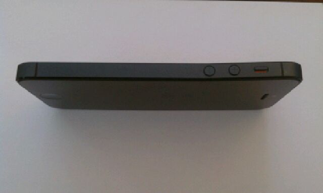 Scott%20Hale%20Bent%20iPhone%203.jpg