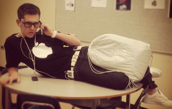 Apple-Fanboy.jpg