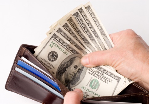0714_wallet-open-money_485x340.jpg