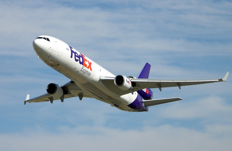 fedexexpressplane.jpg