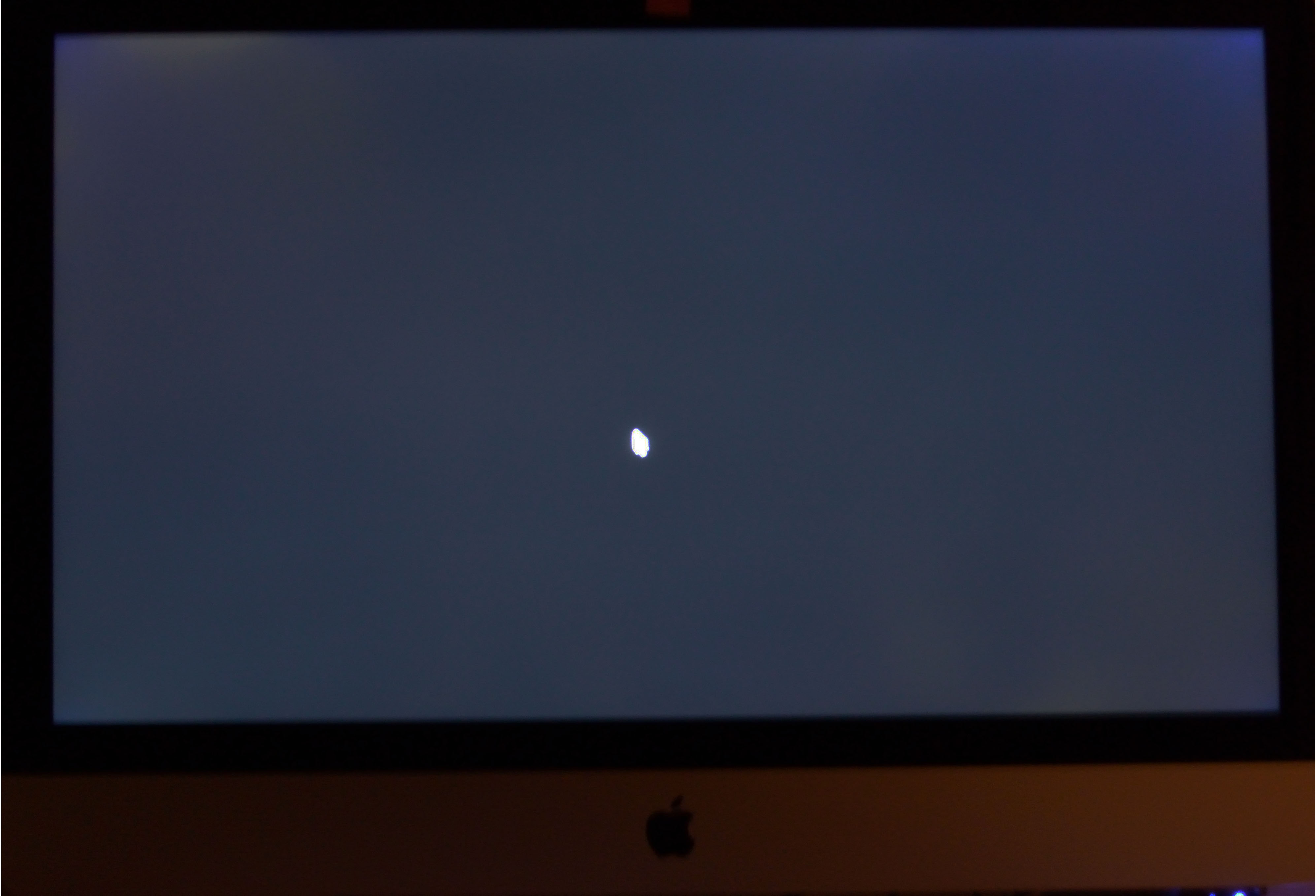 imac_screen_bleed.jpg