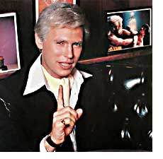 FernandoMahvelous230x225.jpg