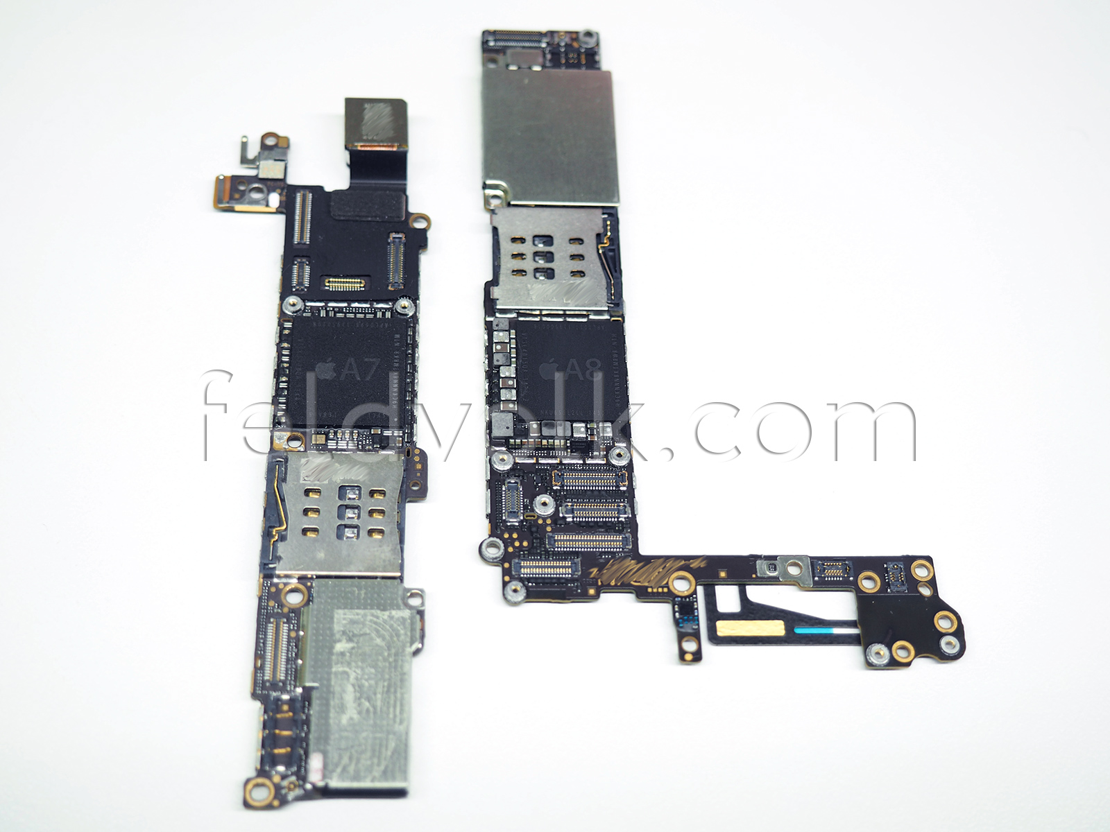 iPh6-motherboard2.jpg
