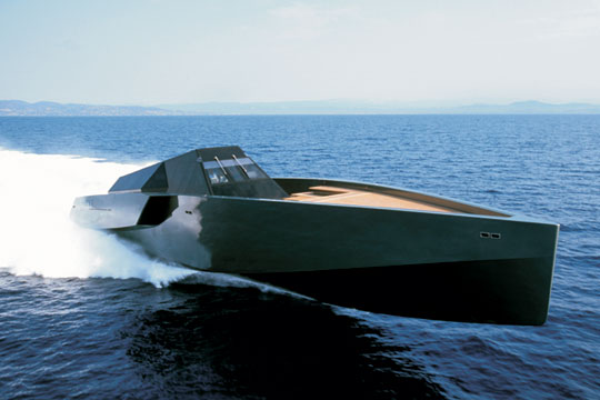 118-wallypower_1.jpg