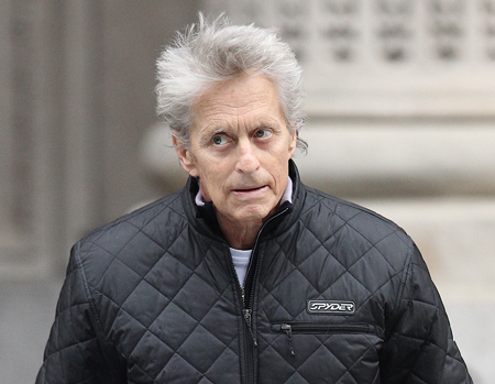michael_douglas-throat-cancer.jpg
