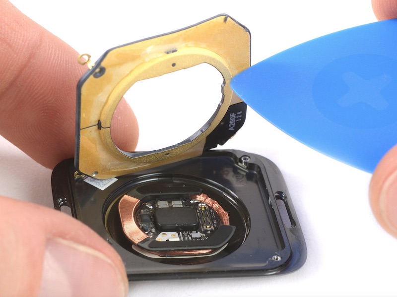 ifixit-apple-watch-series-4-teardown-3.jpg