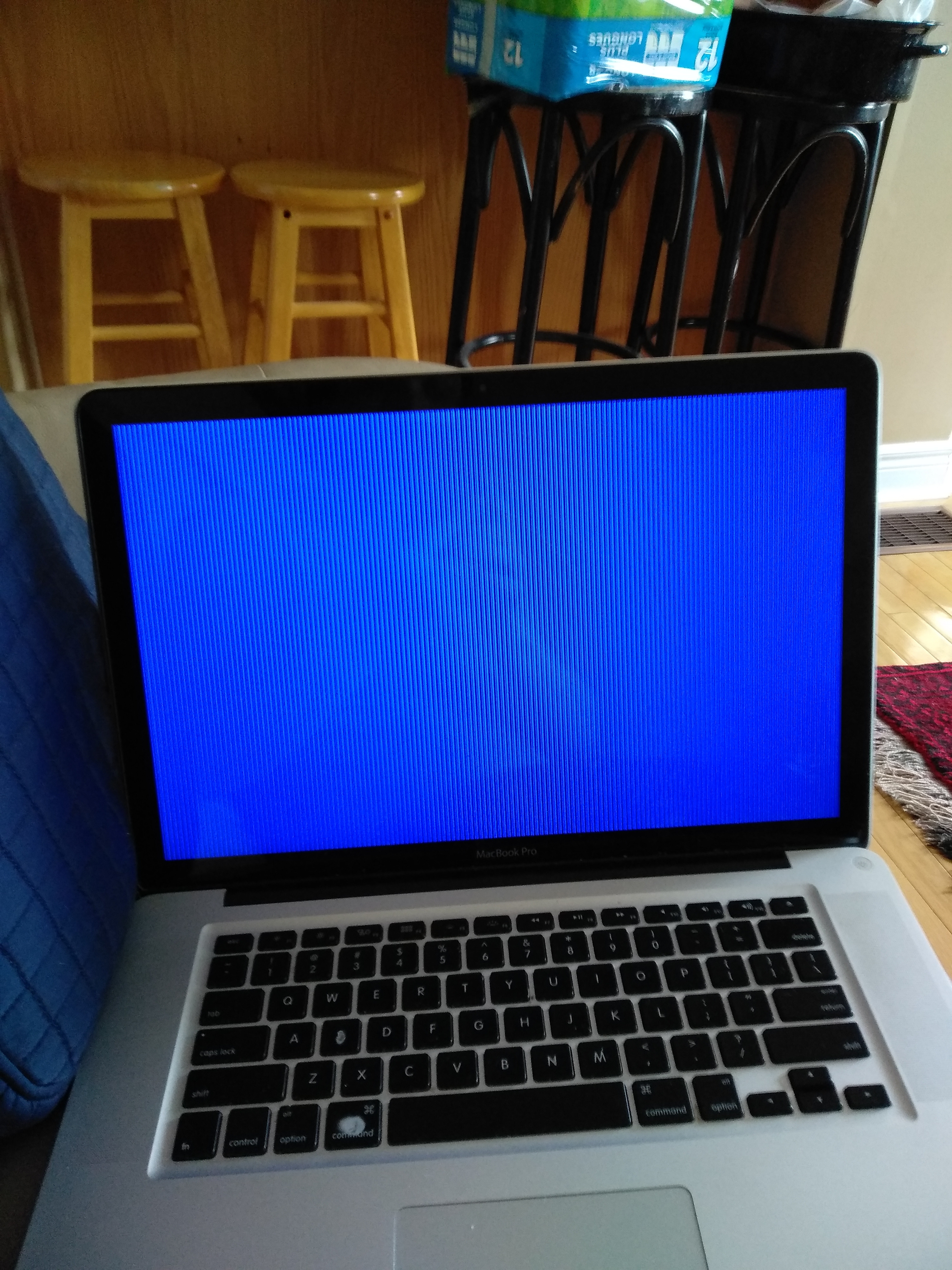 Macbook Pro Early 11 17 Artifacts On Screen Macrumors Forums