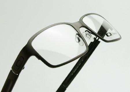 oakley-deringer2.jpg