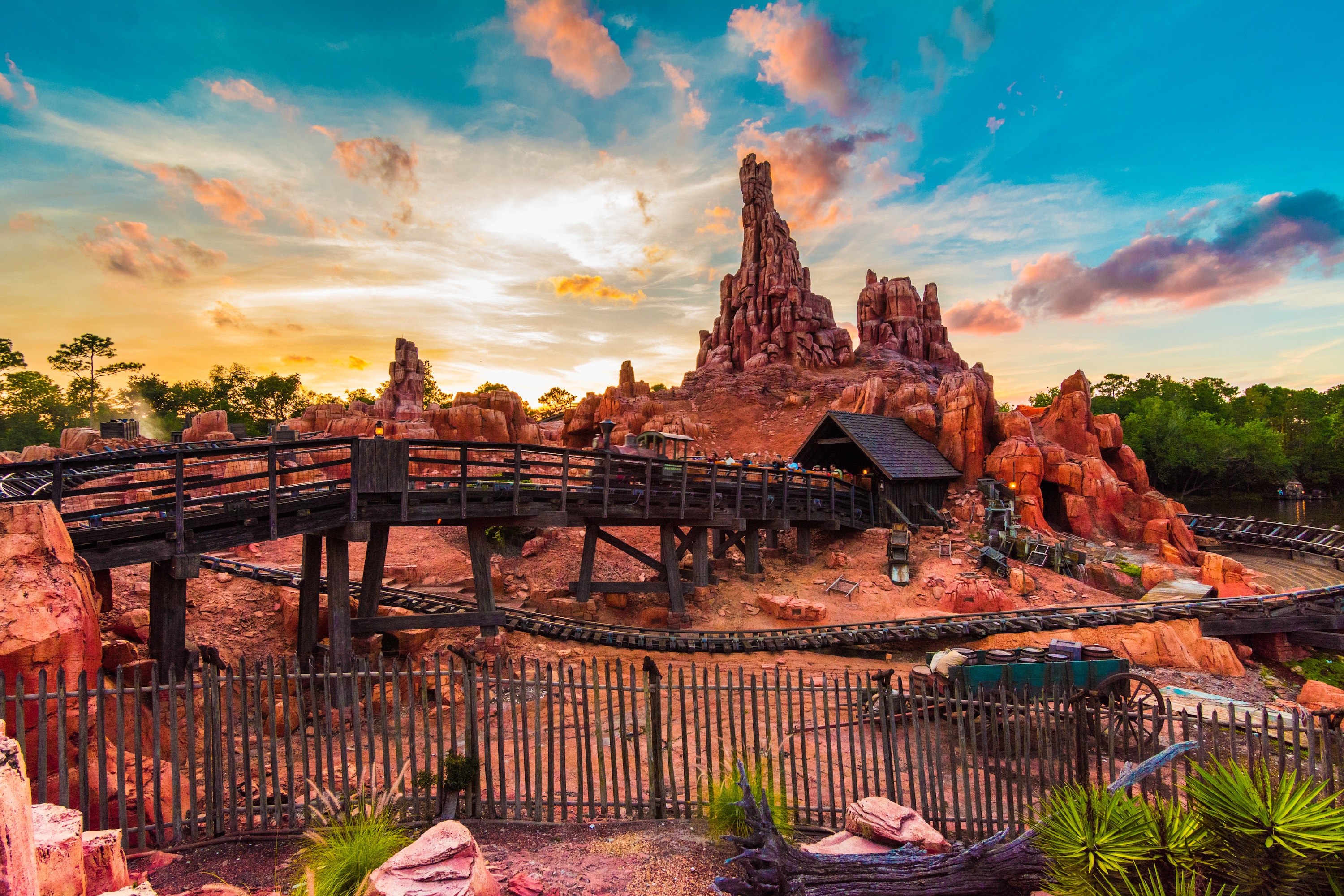 magickingdom140.jpg