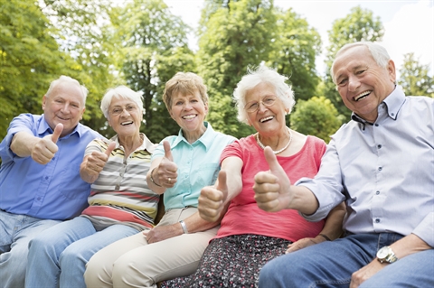 seniors-thumbs-up-older-people.jpg
