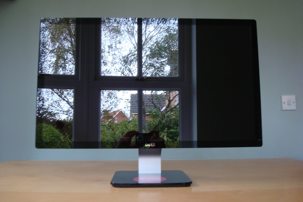 S2440L-front.jpg