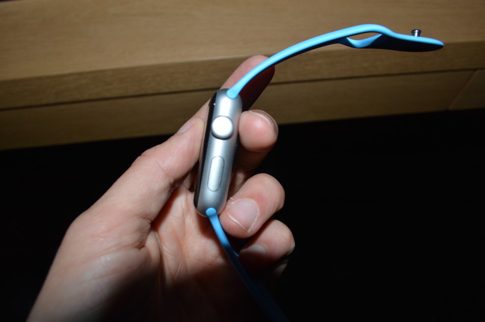 4a12e34b_iWatch-side-view-980x651.jpeg