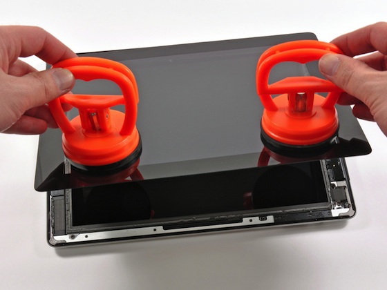 ifixit_ipad_suction_cups.jpg