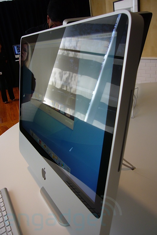 new-imac-keyboard-02.jpg