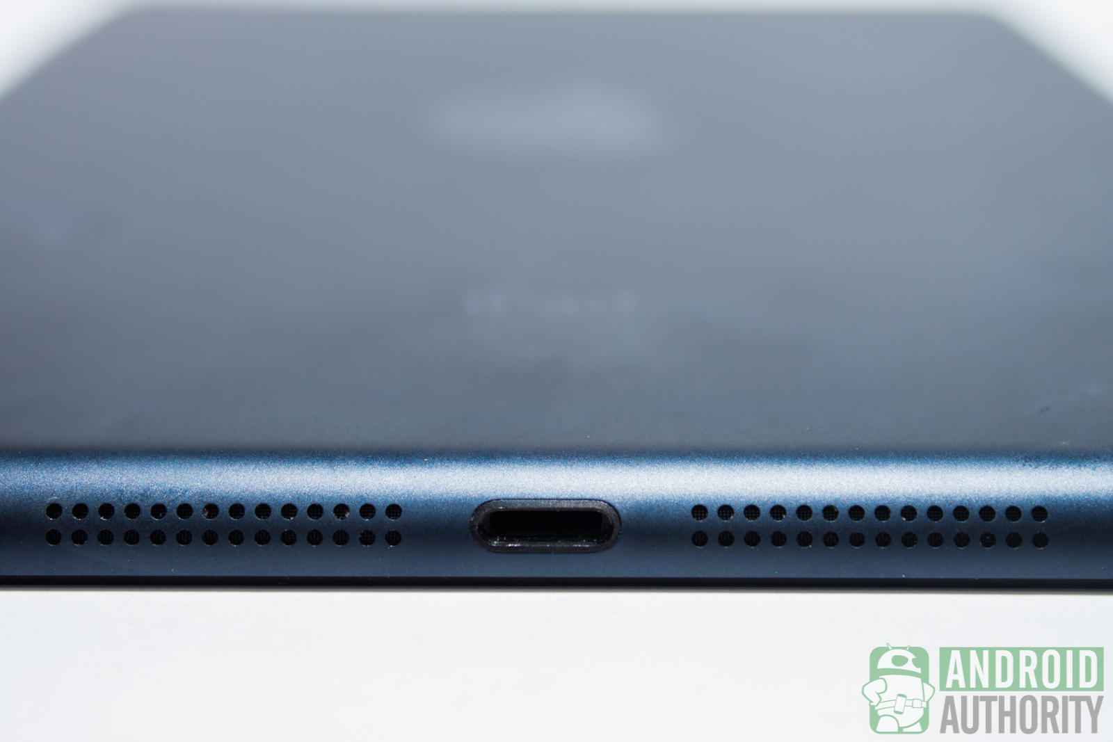 ipad-mini-vs-kindle-fire-hd-5753.jpg