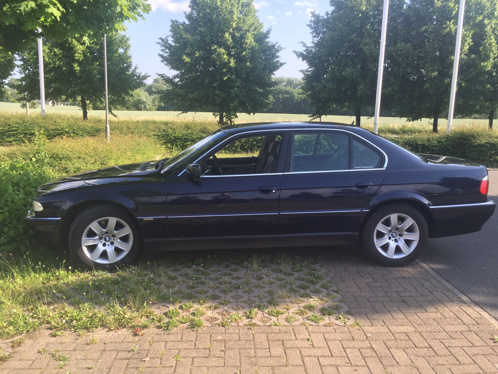194e24869cf59c7a00b6a914bc5d6e54.jpg